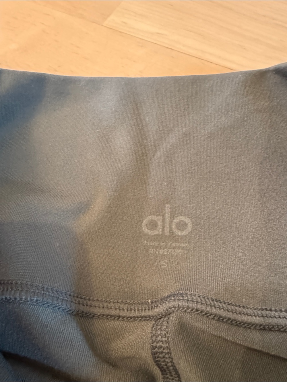 Alo Yoga Airlift High-Waist leggings-Gray-Green-S - Picture 7 of 7
